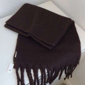 Gap cozy scarf